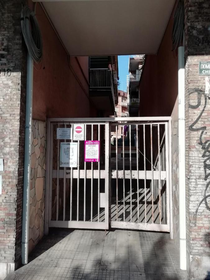 White Apartment ローマ エクステリア 写真